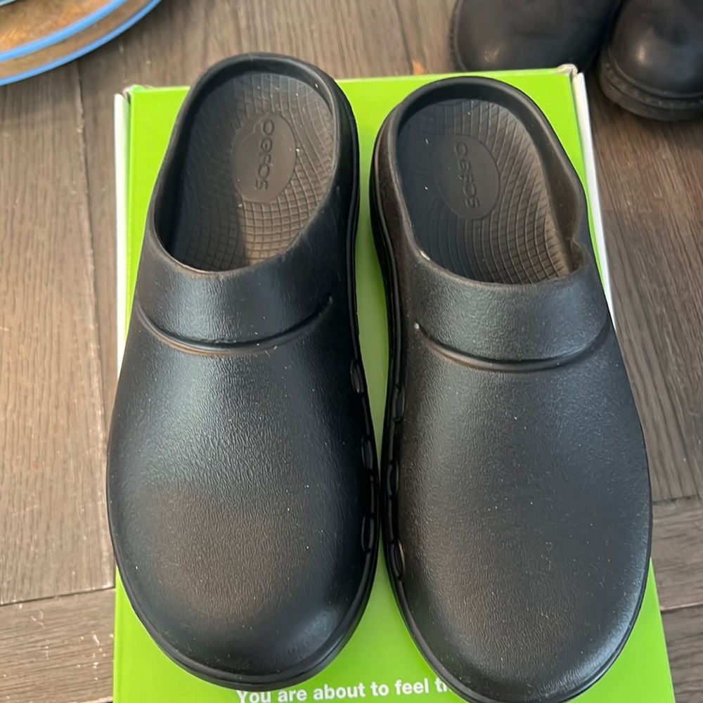 Brand new never worn black logos